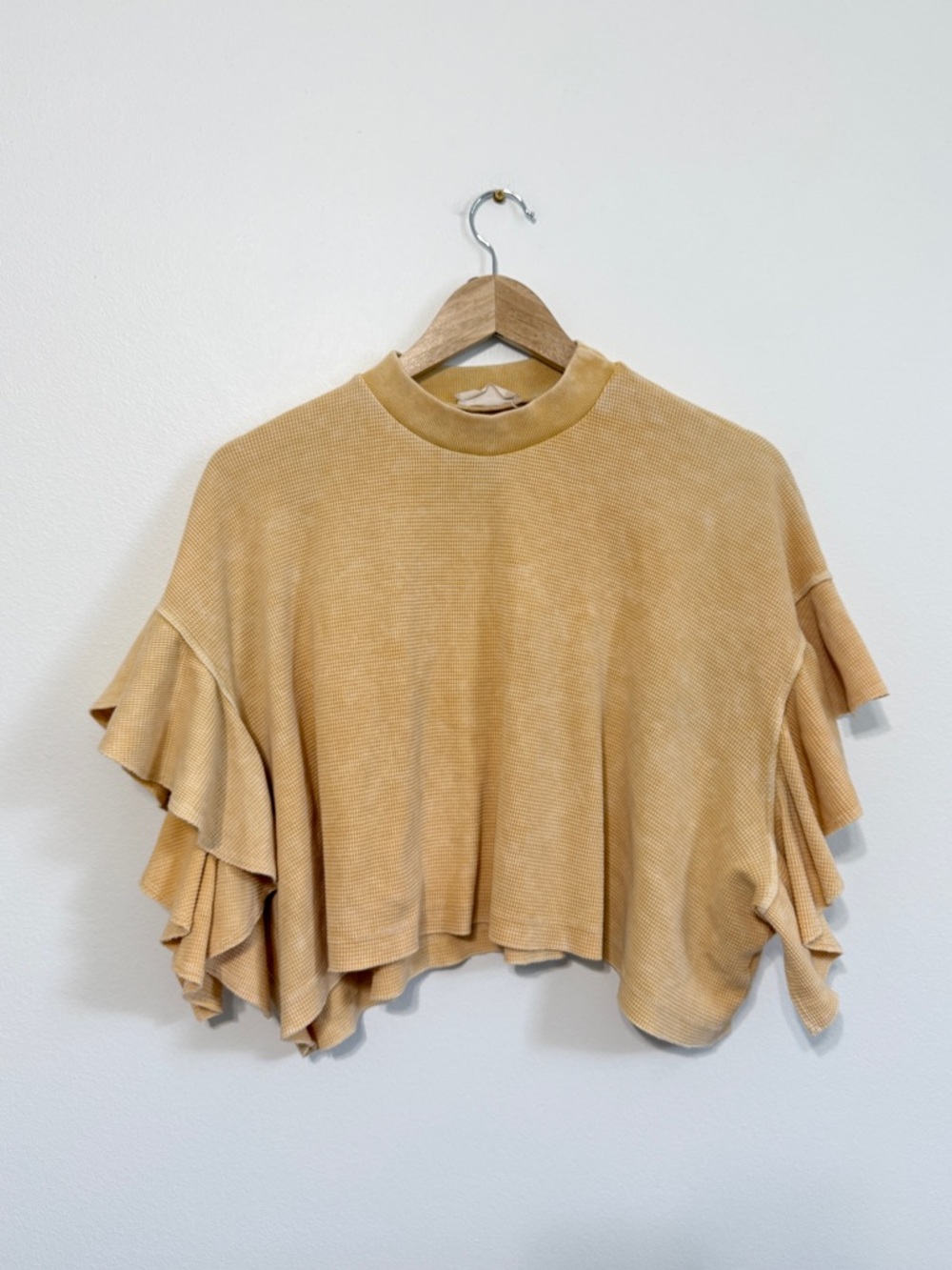 Altar’d State Nessa Flutter Sleeve Top Waffle Ruffle Shirt Medium Yellow Spring